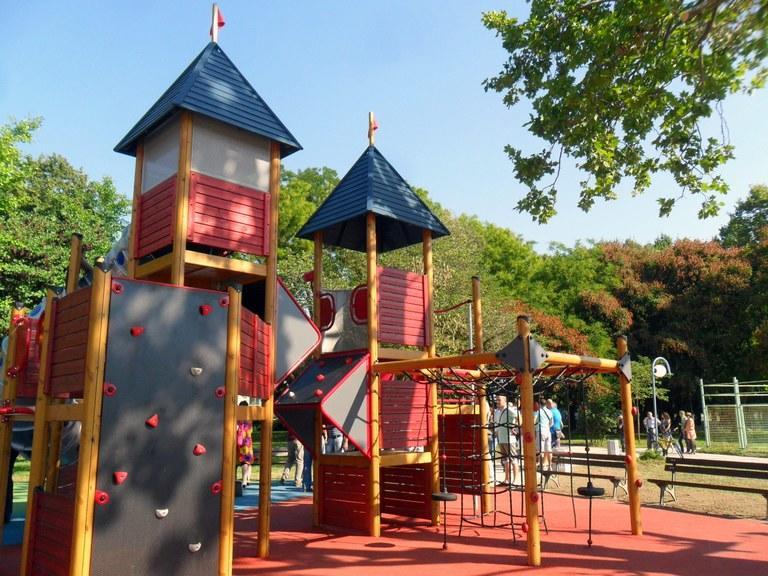 Youth Centre Plovdiv Luaran gambar